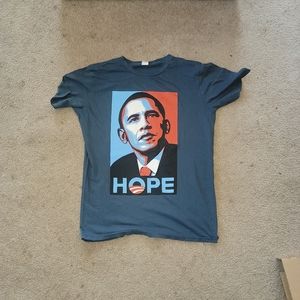 Barack Obama 2008 campaign shirt